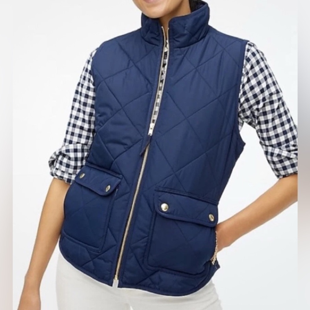 J Crew Factory navy blue excursion puffer vest, XS